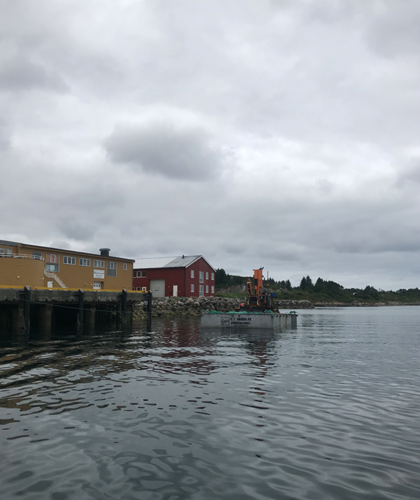Grunnundersøkelser på sjø, felt utført i samarbeide med Lingen grunnboring.